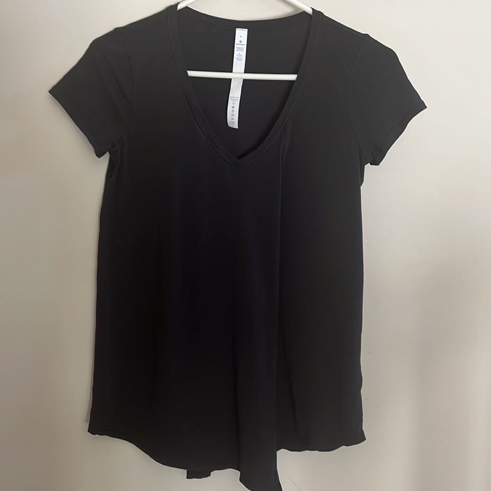 Lululemon Knot a Problem V-Neck Tee in Black size 4 - Picture 4 of 10